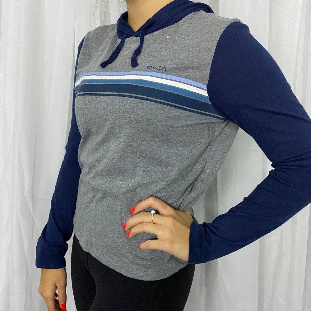 RVCA Grey & Navy Long-Sleeved Tee w/ Hood
